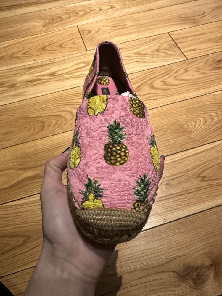 Dolce and Gabbana espadrilles последно намаление 300лв