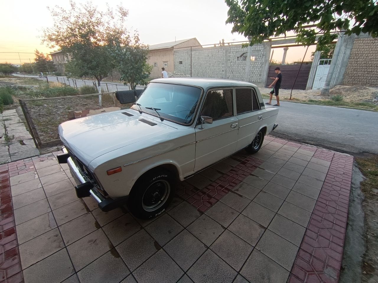 Vaz 2106 srochno sotiladi