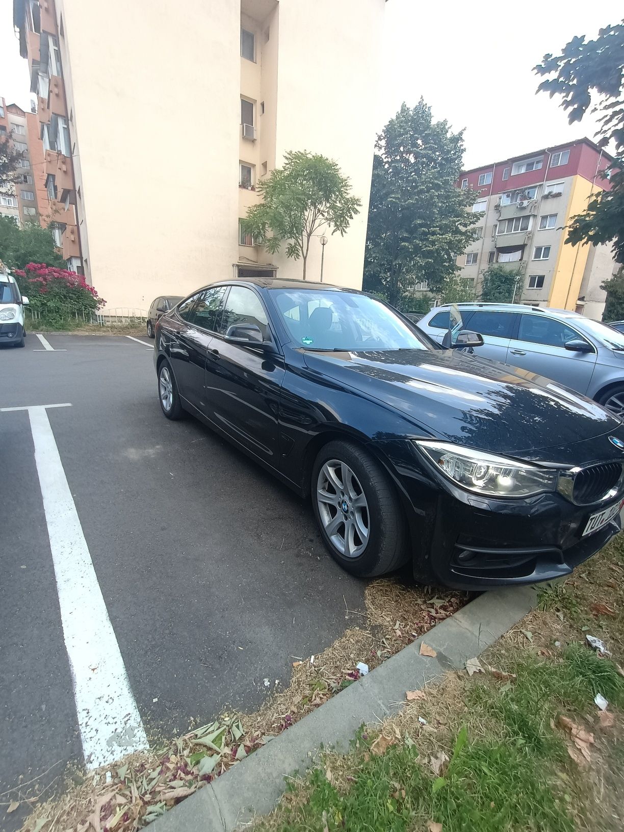 Vând BMW 318 GT an 2016