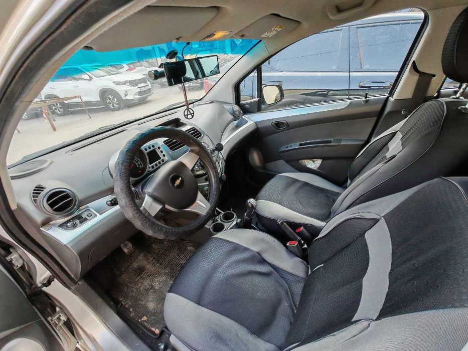 Chevrolet Spark 2015г.