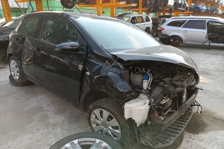 ECU egr clapeta de acceleratie  termoflot vas expansiune lichid parbriz pompa de frana Peugeot 108, an 2018, motor 1.2 benzina 82cp, cod motor HM01,   dezmembrez