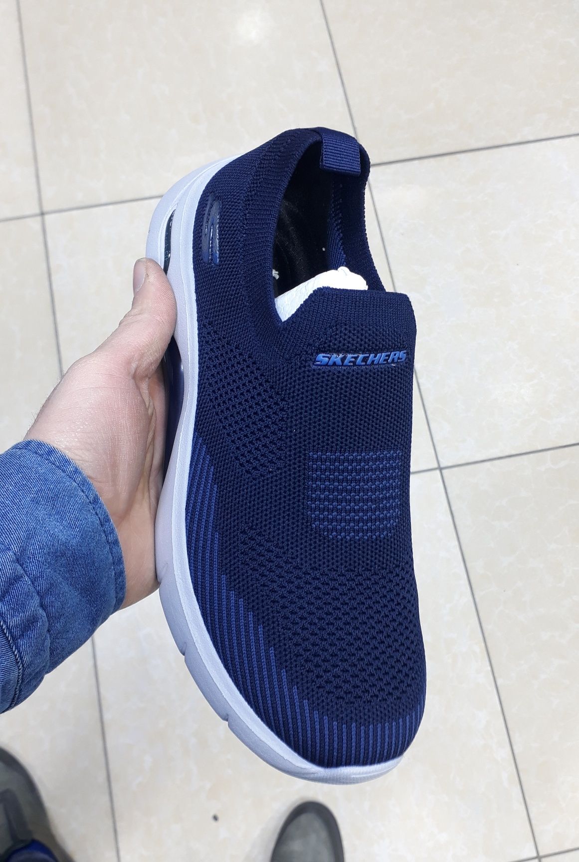 Skechers Ultra Flex

First Take мужские
