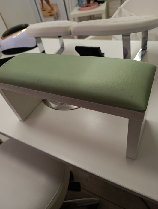 Поставка за маникюр Kodi