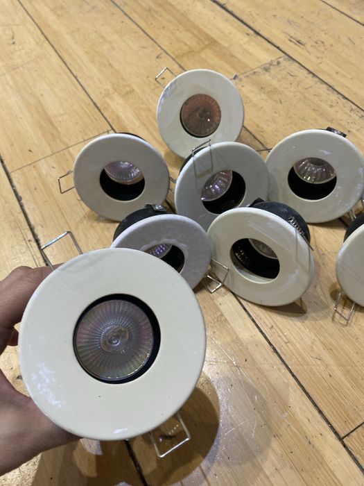 Сафиты рабочие с лампочками