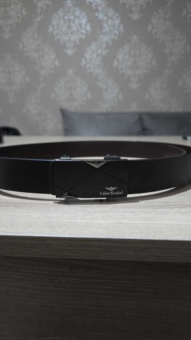 Луксозен мъжки колан с автоматична катарама Cabor Kunkel –черен дизайн