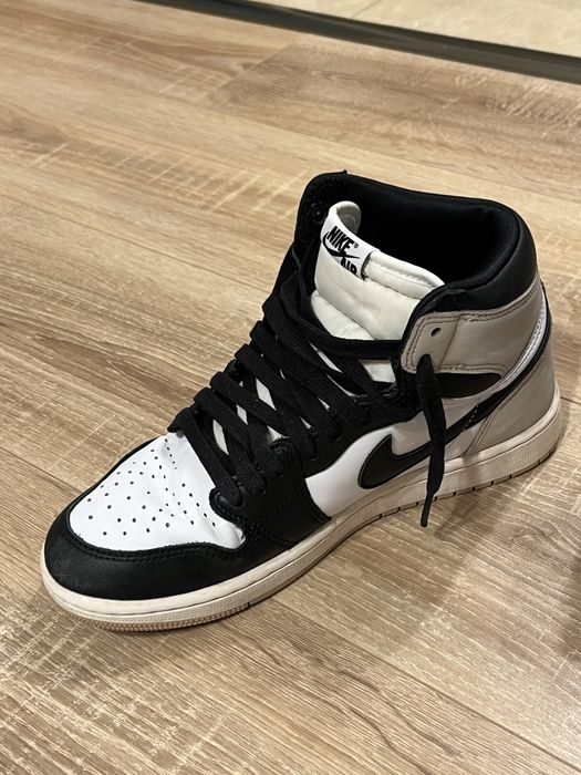 Air Jordan 1 High "Latte" marimea 40