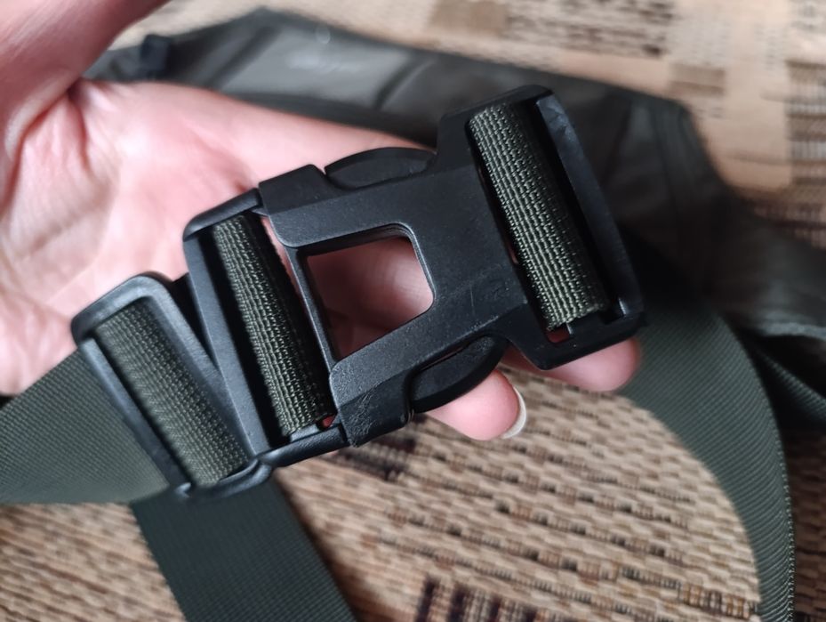 Качественная поясная сумка для бега