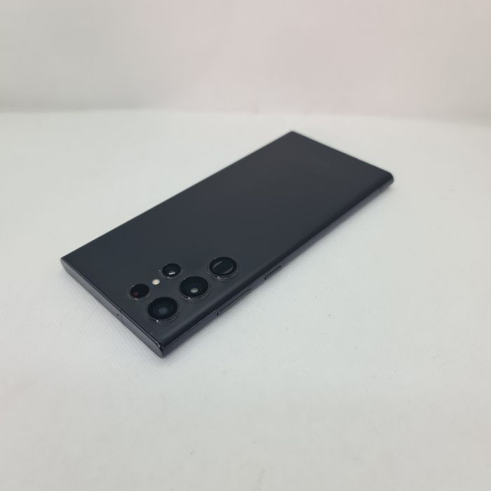 Samsung Galaxy S22 Ultra Dastavka xizmati bor