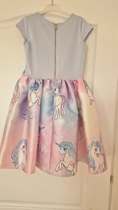 Rochii fete mărimea 134/140