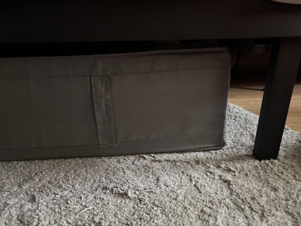 Продавам клик-клак разтегателен диван NYHAMN IKEA