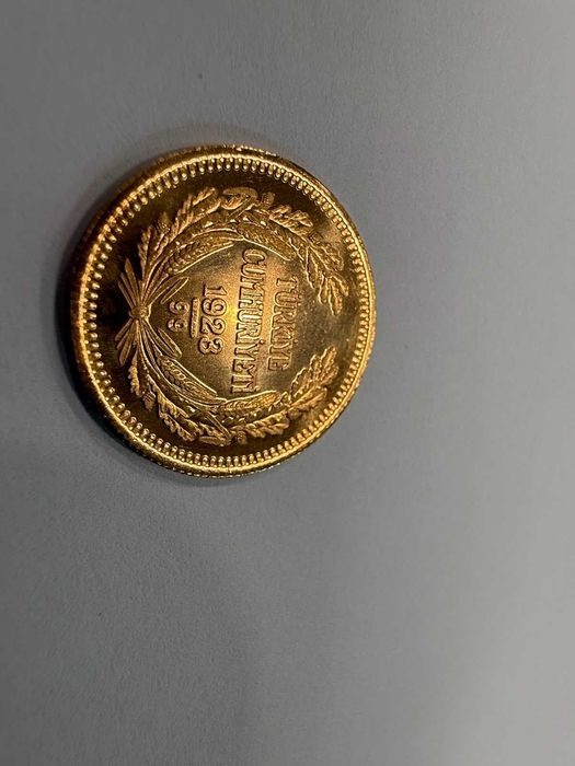 Златна монета 100 турски куруша „Ататюрк“ – 1923 г. Тегло: 7.21 грама