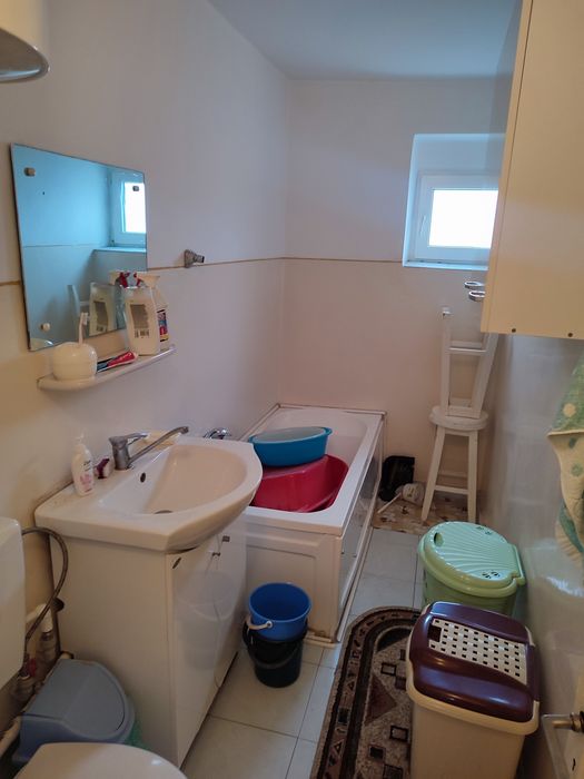 De vânzare apartament 2 camere, decomandat, com. T Vladimirescus