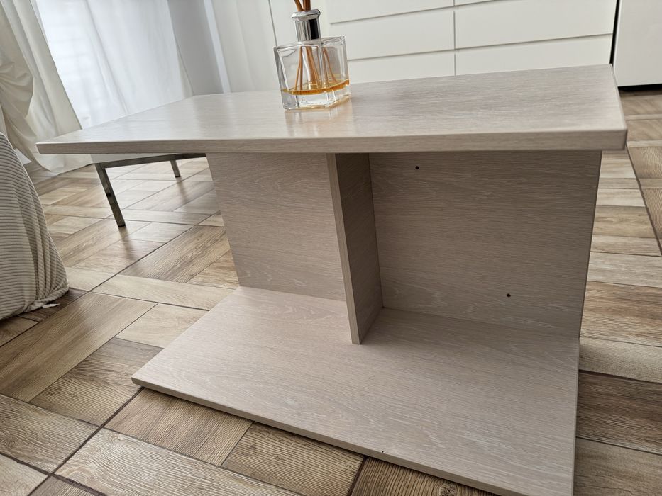 Corp lemn/ Noptiera / masa sufragerie