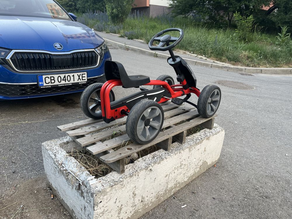 Детски картинг / количка с педали