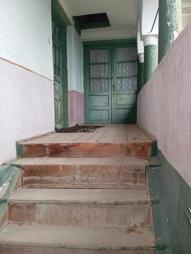 Casa cu doua corpuri  sat Aninoasa judet Arges