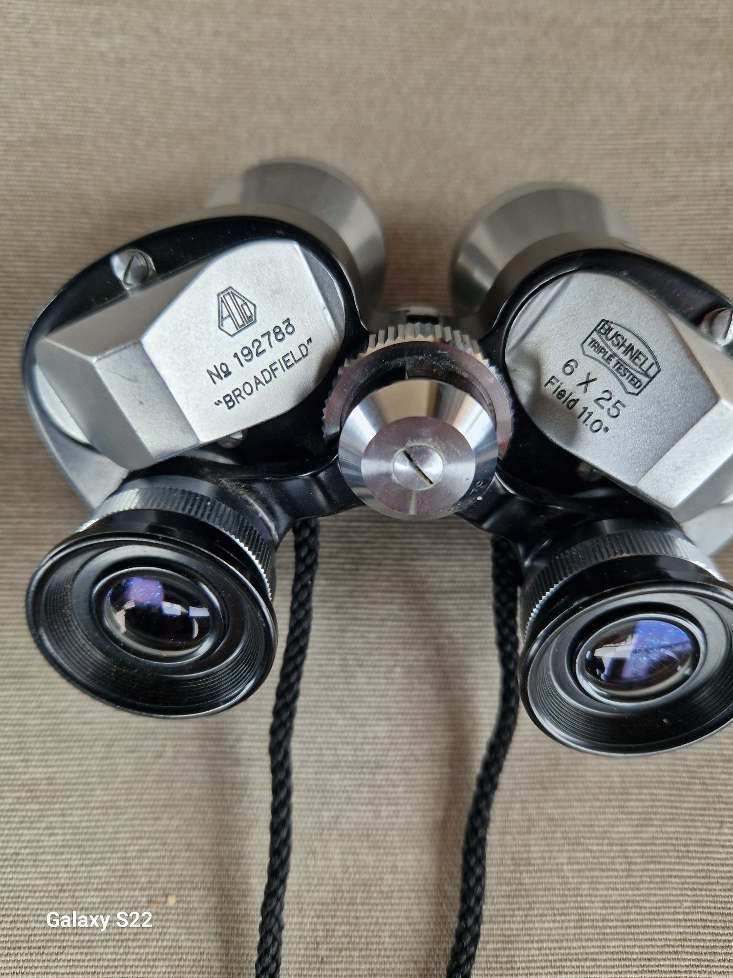 Binoclu Bushnell 6x25