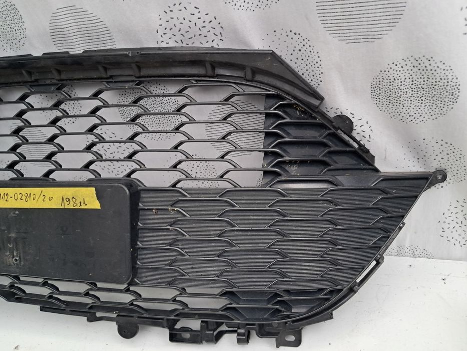 Грил решетка  Toyota Corolla 2016/25г