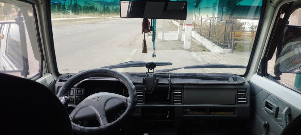 1997 yili moshina gaz