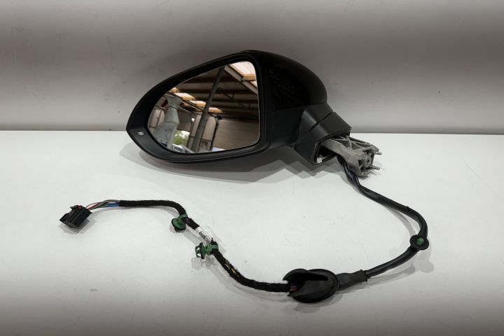 Oglinda stanga 13 Pini Volkswagen VW Passat B8 (facelift)  [din 2019