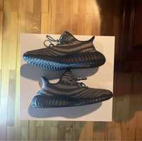 Yeezy 350 Carbon Beluga