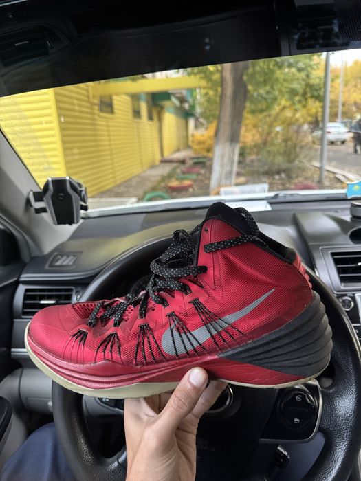 Nike кроссовка. Оригинал