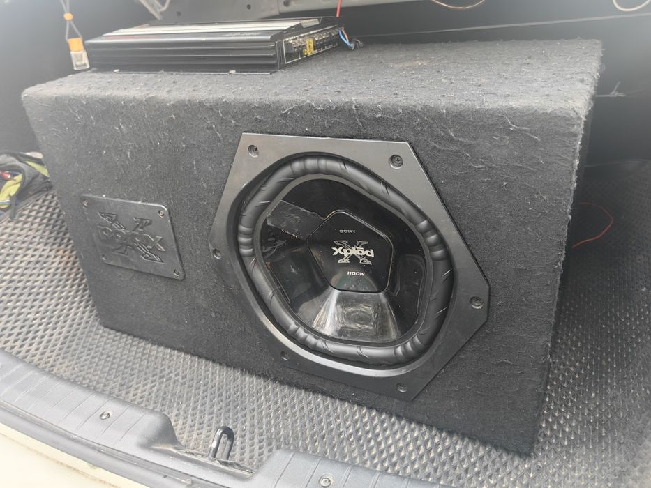 Продам сабвуфер Sony Xplod