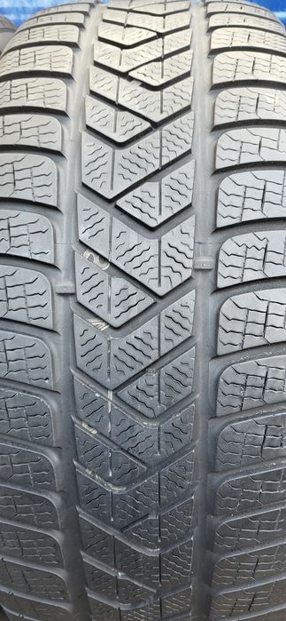 4 anvelope 245 45 19 pirelli  de iarna