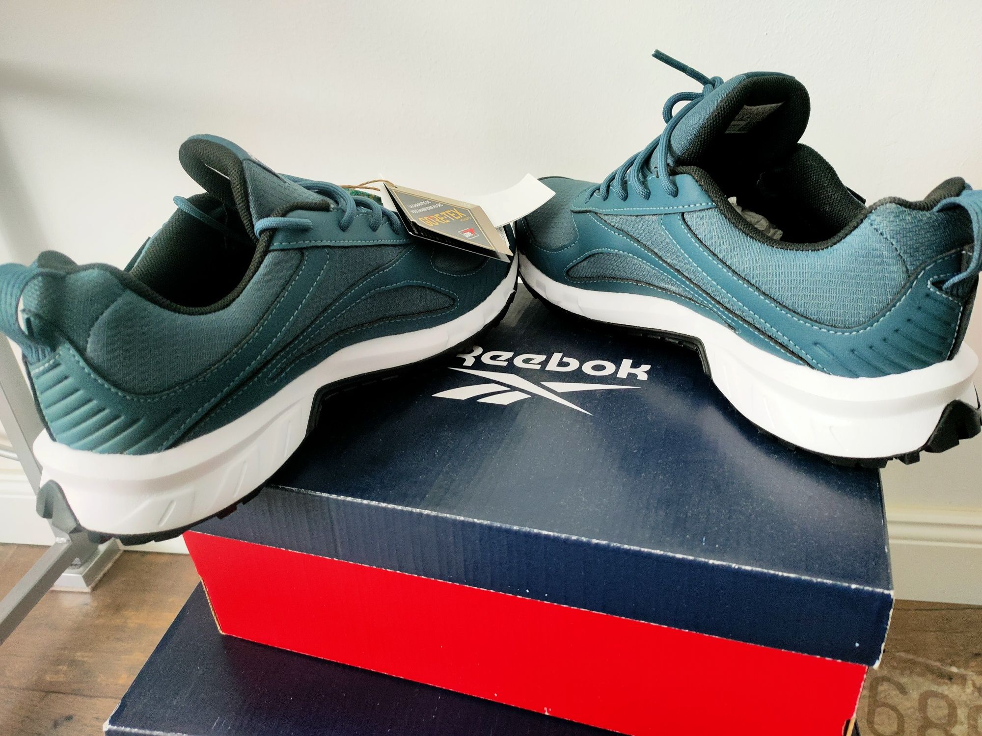 Pantofi sport Reebok Gore-Tex® si Ortholite® import