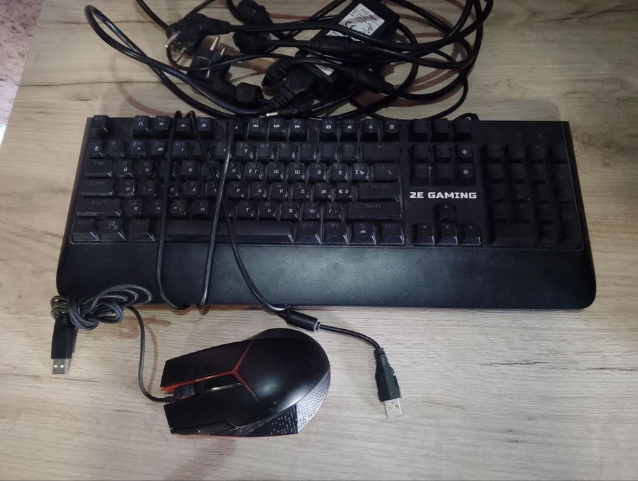 Кампютер срочно сотилади пул керак телда тшунтира оламан