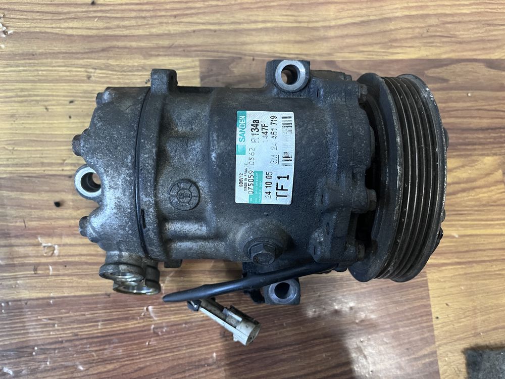 Compresor AC clima Opel Corsa C