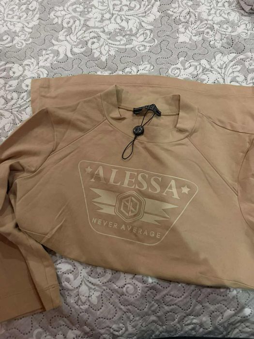 Блуза на Alessa,размер L