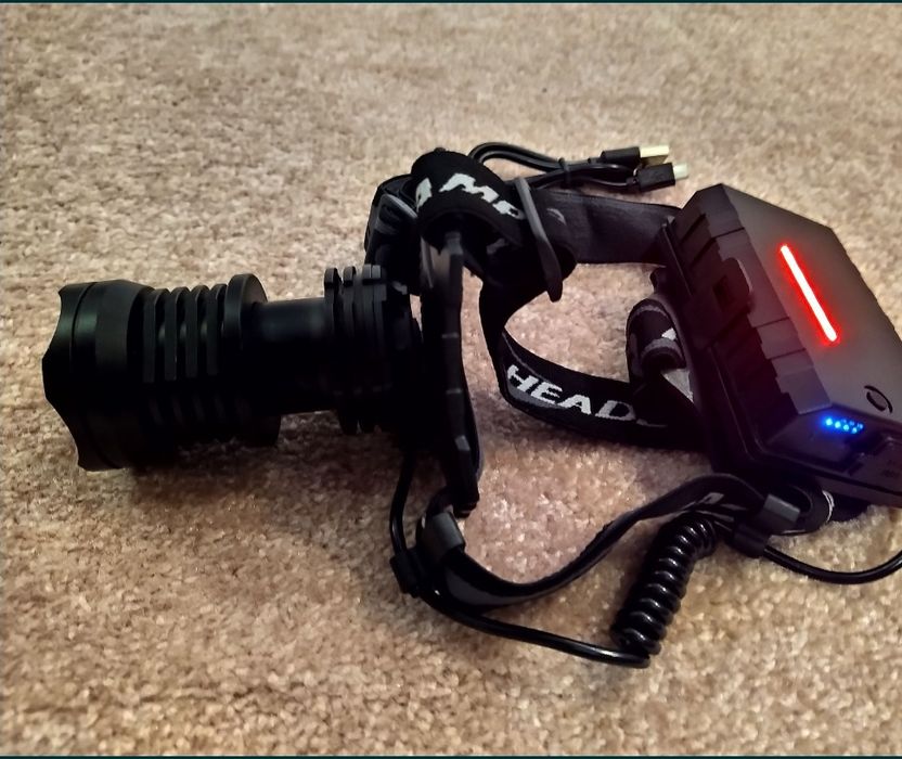 Lanterna Frontala cu Led CREE XHP70.2 V2 Acumulatori 18650 Zoom NOU