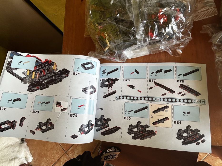 Lego ferrari 2000 piese PROMOTIE