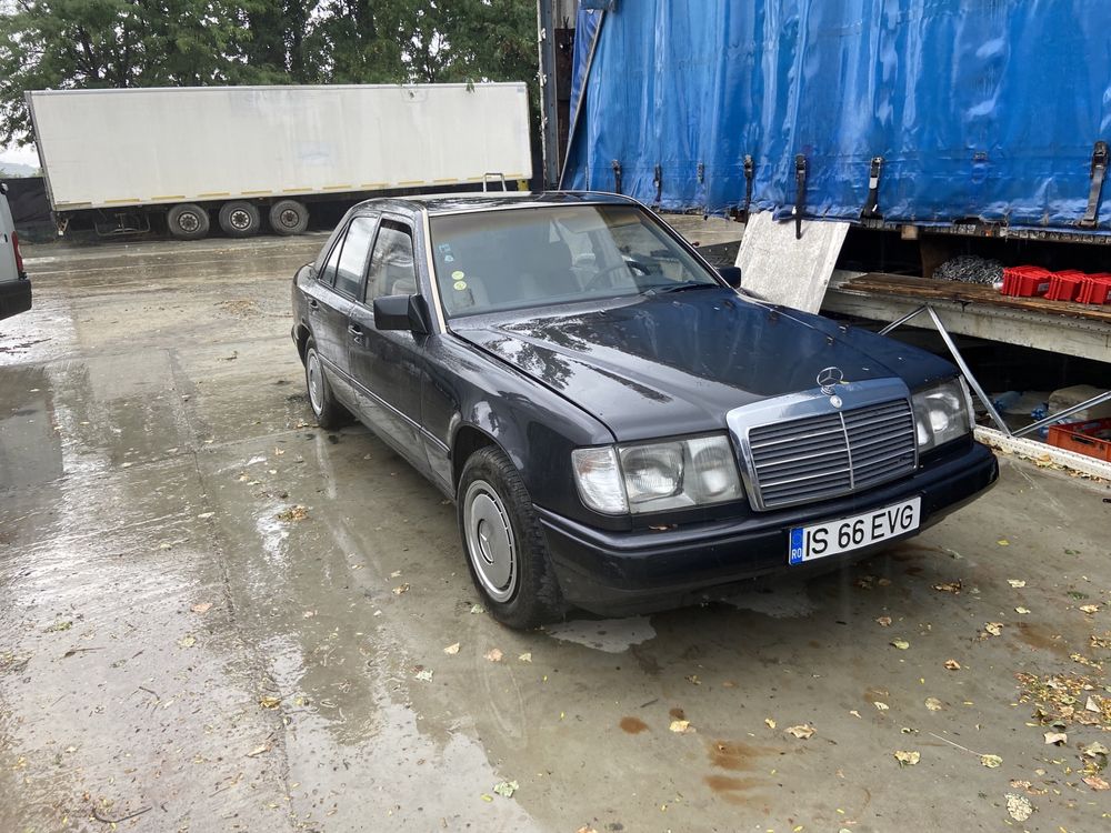 Mercedes w124 / fab 1985