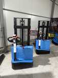 Transpalet Electric cu Catarg Li-ION
