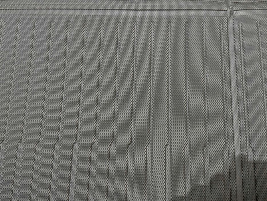 Гумени стелки XPE за Tesla Model Y Juniper - Стелки За Тесла