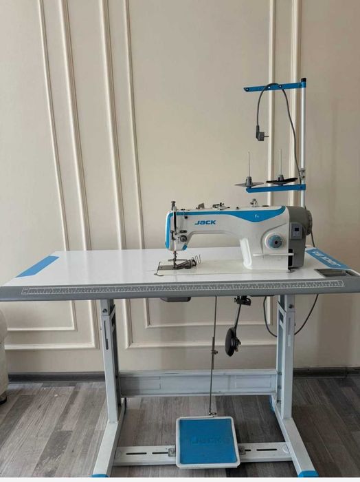 Tikuv mashinasi_Швейная машина