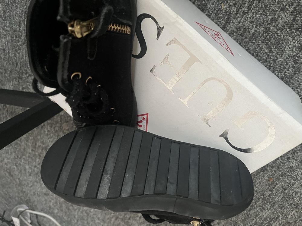Кецове Guess