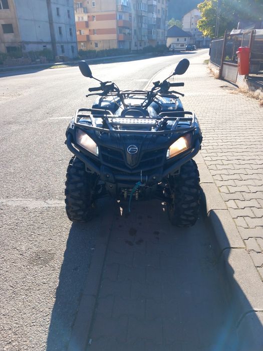 Atv CF MOTO în stare foarte bună de funcționare cauciuguri bune80%