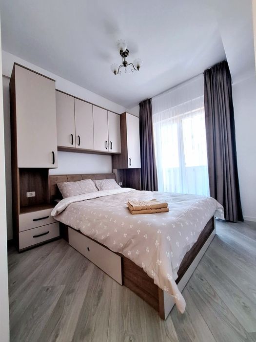 Apartament de inchiriat 3 camere Regim Hotelier