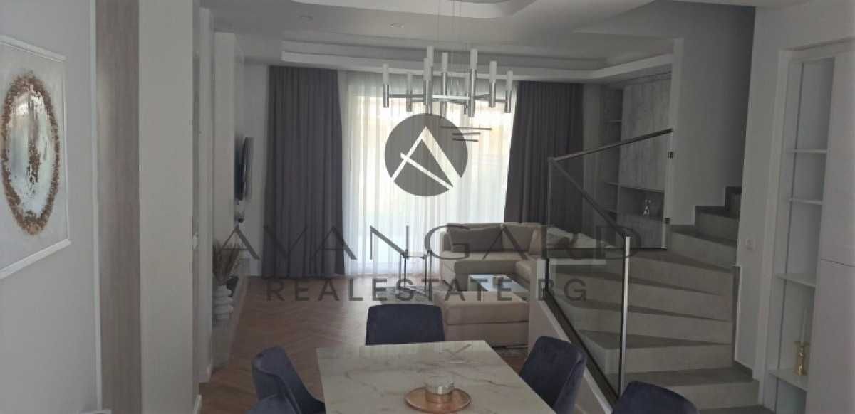 Продава се Къща в Пловдив, Остромила - 388 кв.м за 1225 €/кв.м - Снимка #2