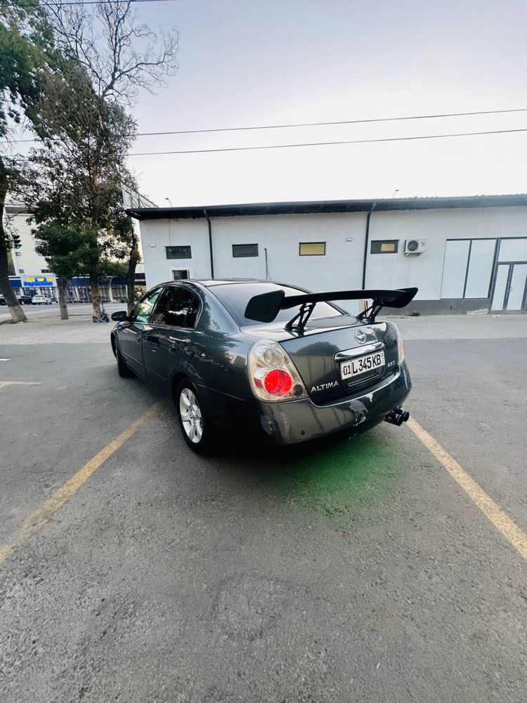 Продается nisan altima l31