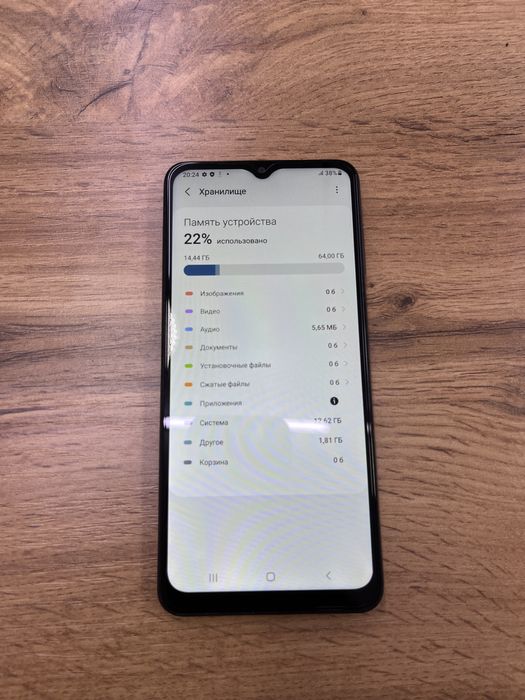 Продается Samsung Galaxy A12 в идеальном состоянии