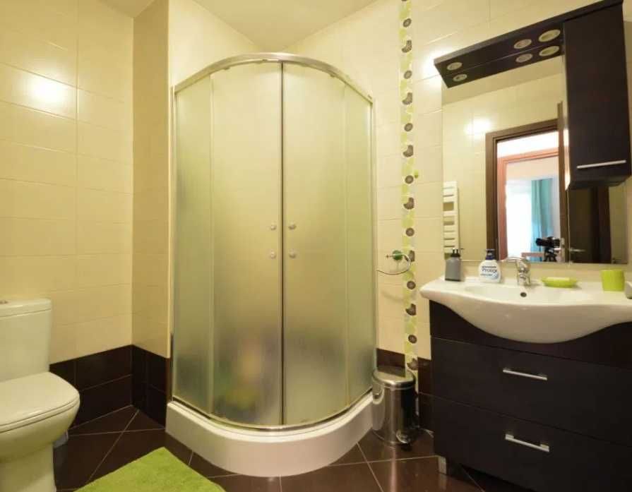 Дава се под наем Тристаен апартамент в Пловдив, Център - 88 кв.м за 285.6 € - Снимка #3