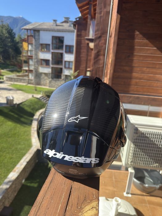 Чисто нова AlpineStars Supertech r10 Solid Helmet Black Carbon
