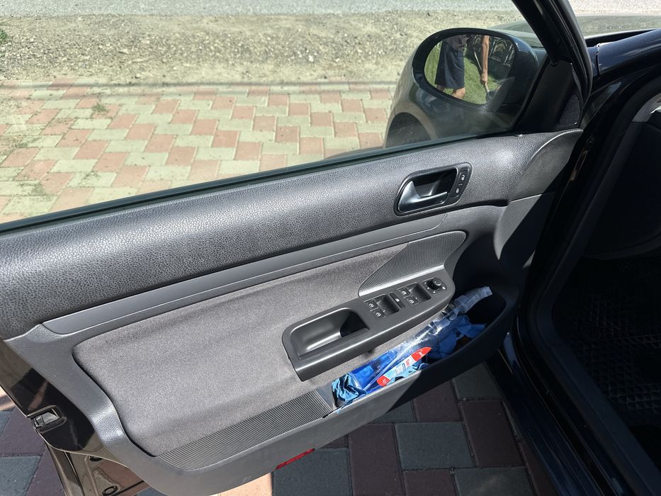 Golf 5 1.9 TDI recent adus