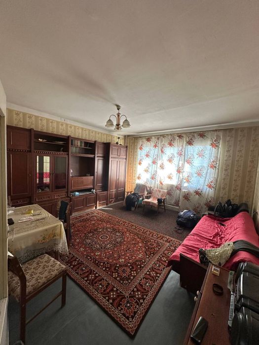 Сергели 7.  4 Хона . Горит ! Супер цена.  Срочно