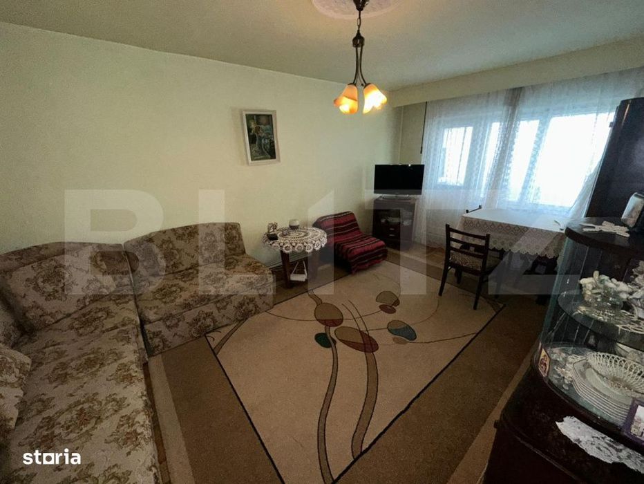 Apartament 3 camere, parter inalt, ideal firma/birouri - DEVA, ZARANDU