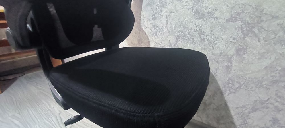 Стол компьютерный (для офиса) + кресло stol kompyuterniy