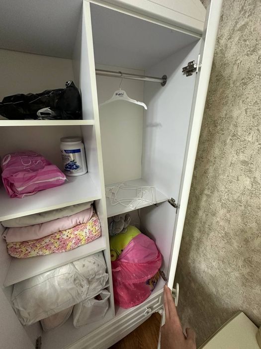 детский шкаф, состояние идеальное, почти совсем не пользовались. .